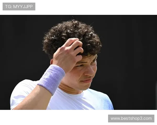 托尼举纳达尔暗批阿卡辛卡人选